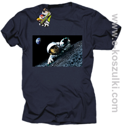 Kosmonauta na księżycu - koszulka męska granatowa