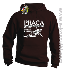 Praca ma swoje zalety piątek wypłatę i urlop - bluza z kapturem brązowy