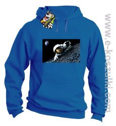 Kosmonauta na księżycu - bluza z kapturem niebieska